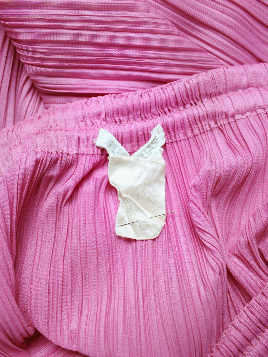 vaniitas vintage Issey Miyake Pleats Please hot pink maxi skirt skirt with fine vertical pleating 4167