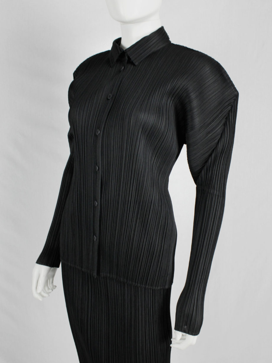 vaniitas Issey Miyake Pleats Please black cardigan with squared shoulders 9071