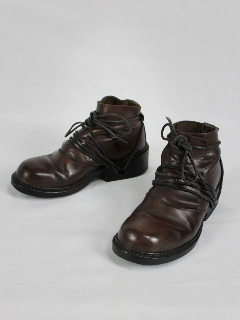 Dirk Bikkembergs brown boots with flap and laces through the soles (40) — fall 1994
