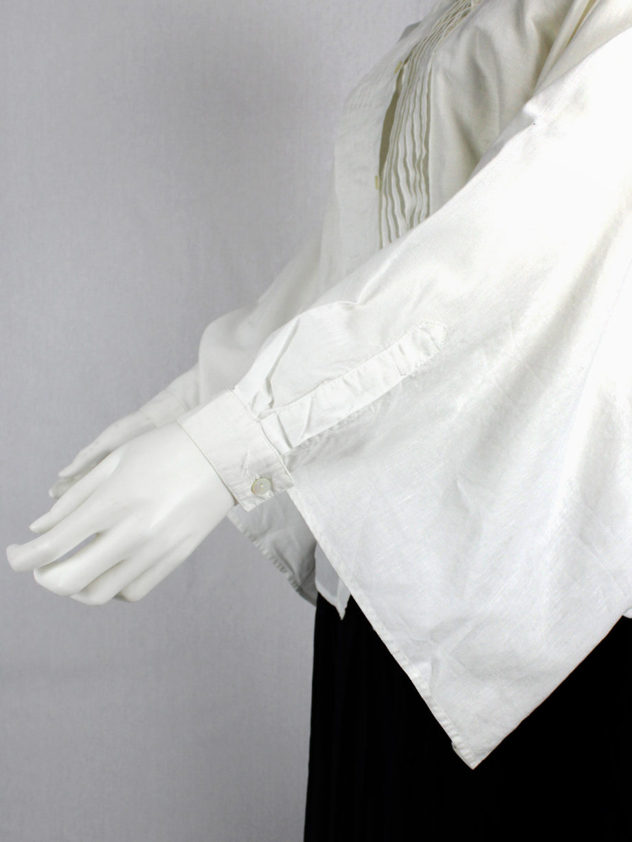 Veronique Branquinho white shirt with kimono sleeves and pleated bib (7)