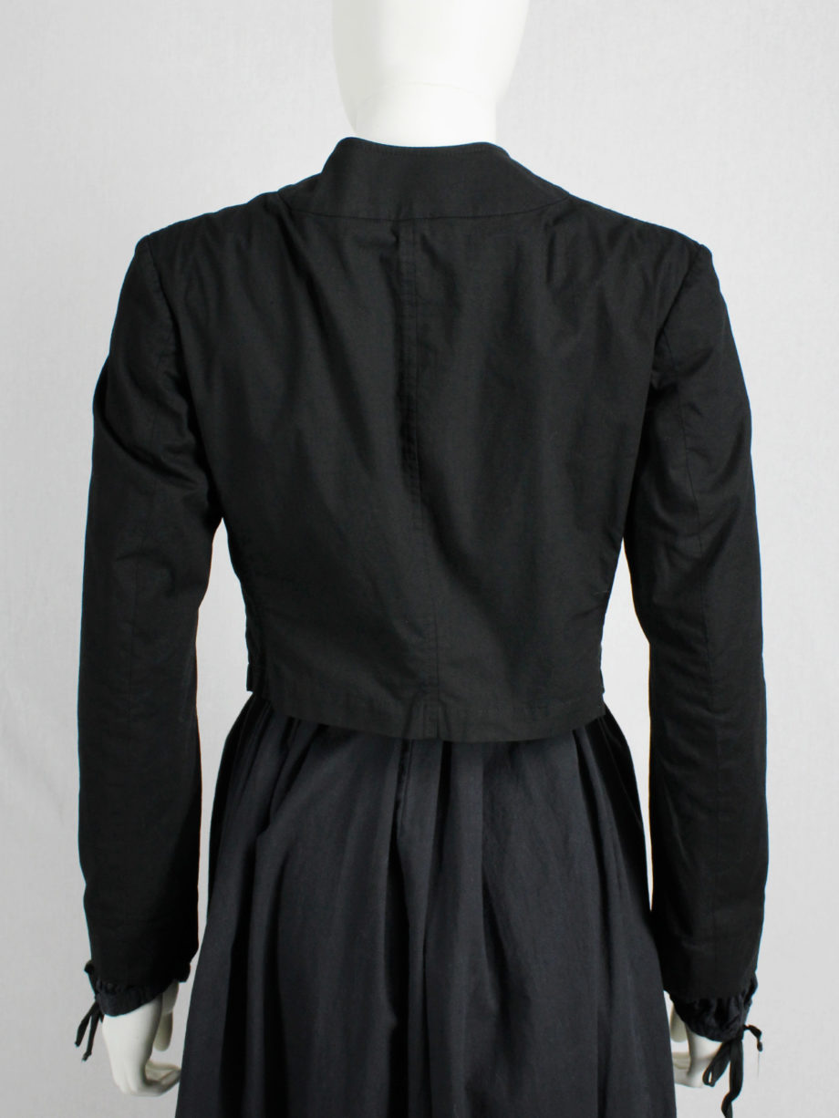 Y’s Yohji Yamamoto black cropped victorian blazer with curved rows of buttons (10)