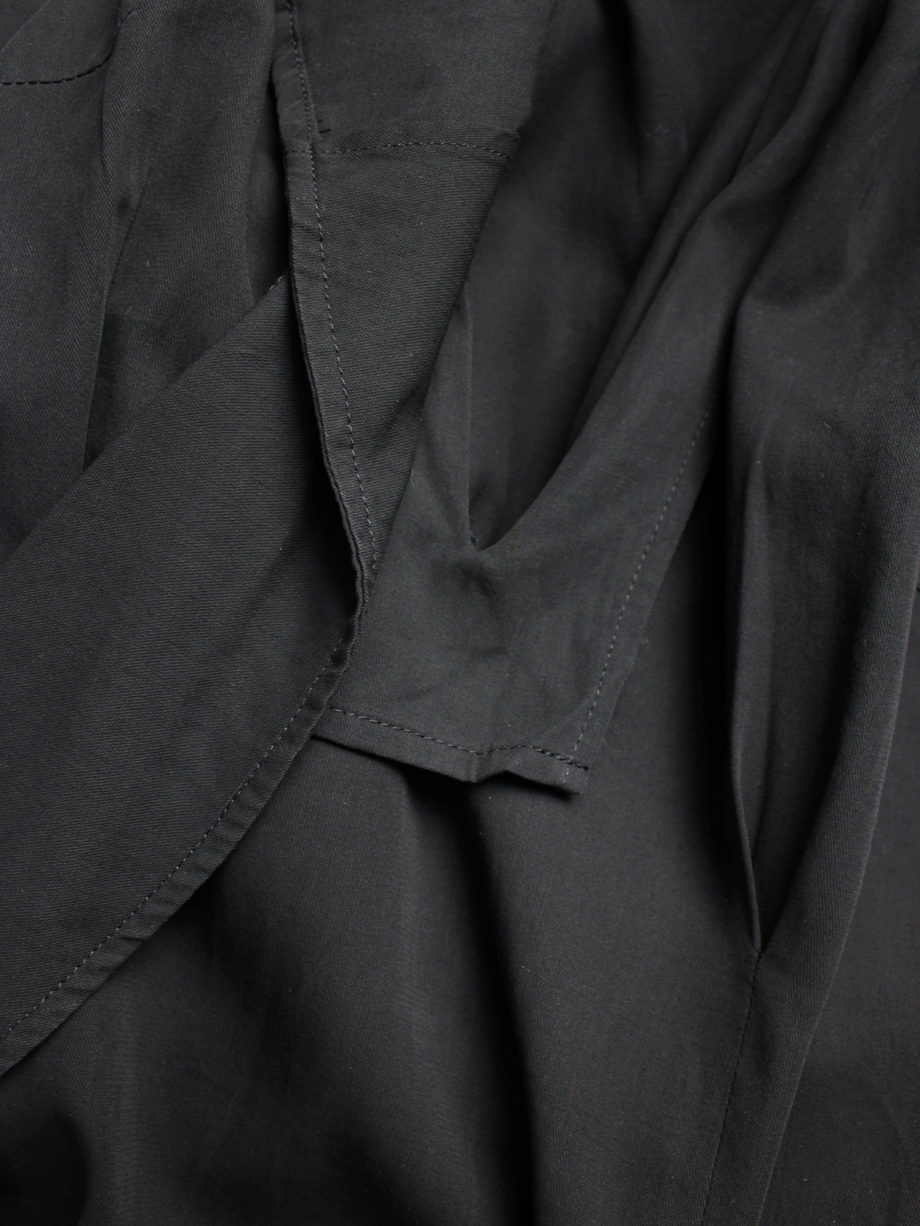vaniitas Maison Martin Margiela black dress with semi-detached draped collar spring 2007 (10)