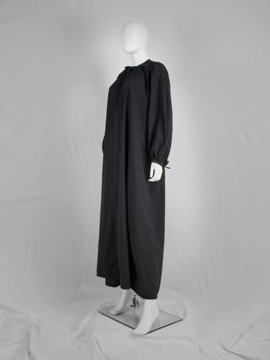 vaniitas vintage Maison Martin Margiela black maxi-length priest dress spring 1993 (4)