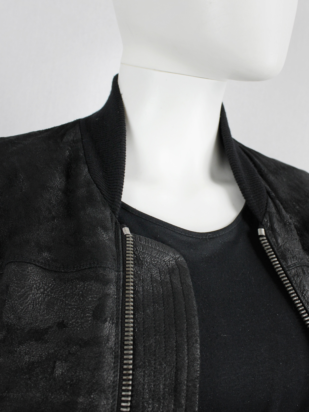 vaniitas vintage Rick Owens black leather bomber jacket with pleated back (2)