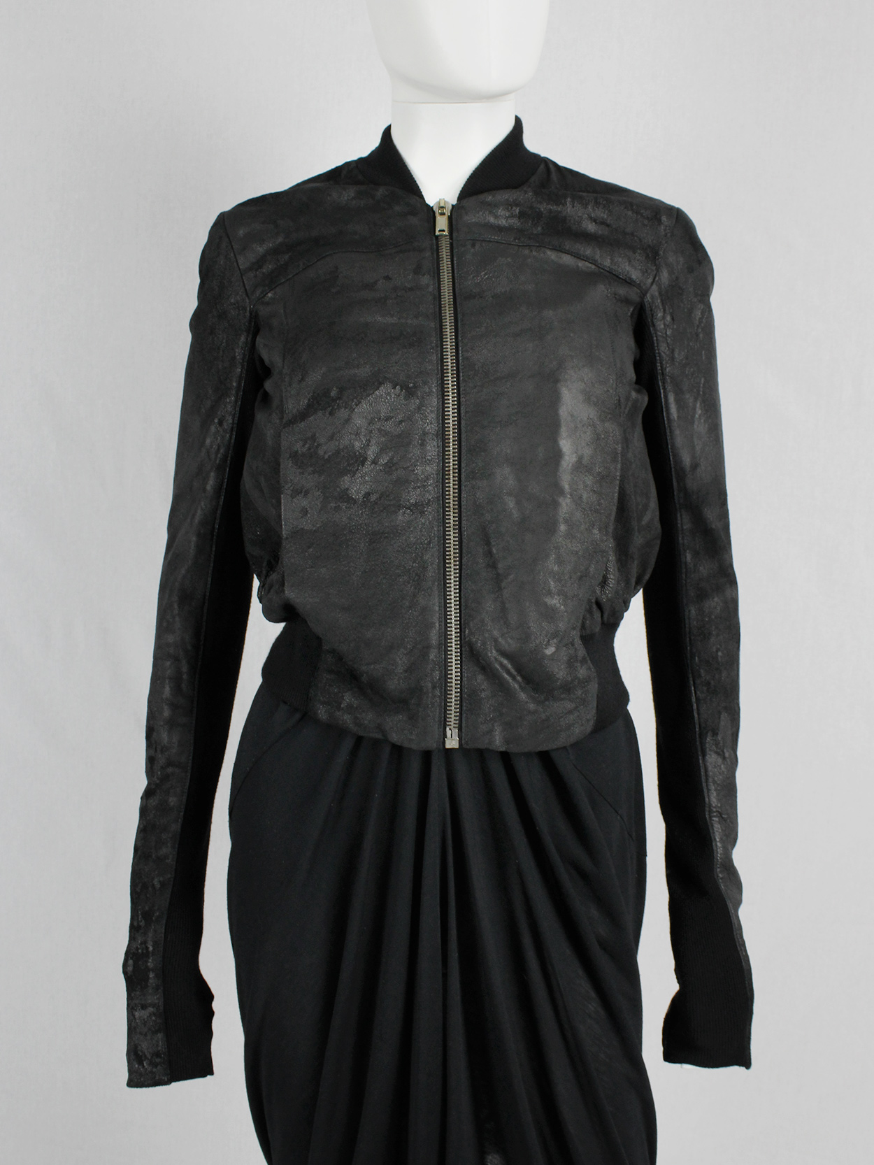 Rick Owens black leather bomber jacket with pleated back - V A N II T A S