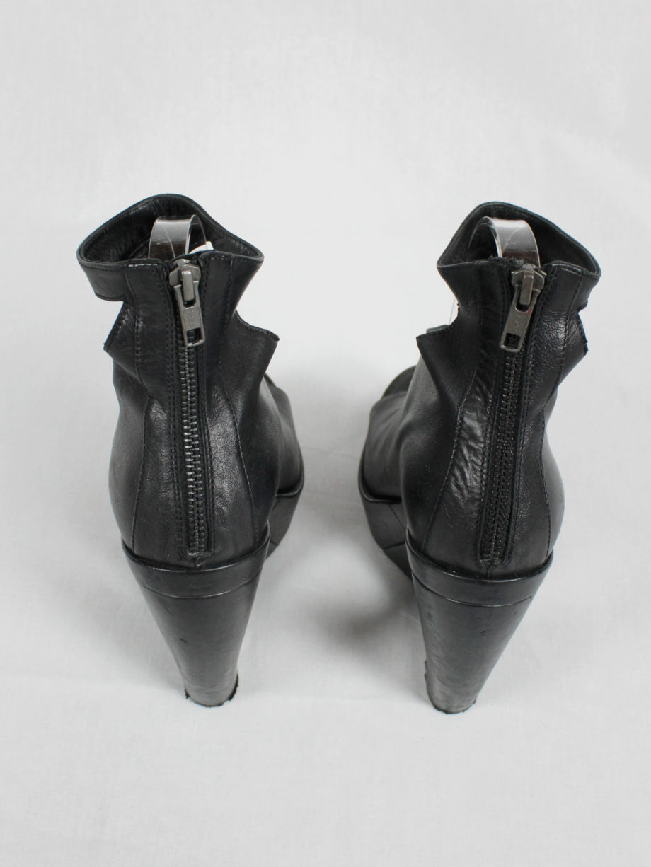 vaniitas Ann Demeulemeester black boots with cut-out curved heel fall 2013 (11)