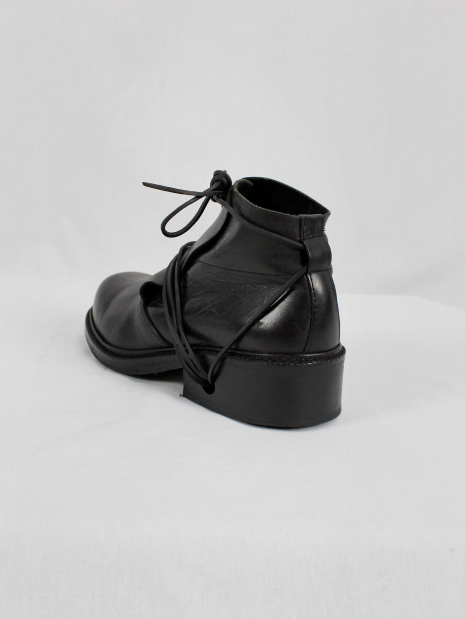 vaniitas Dirk Bikkembergs black boots with flap and laces through the soles fall 1994 (19)