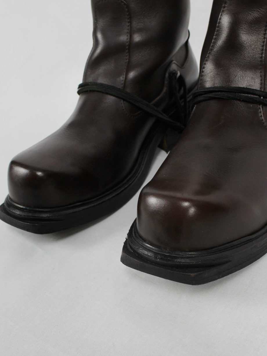 vaniitas Dirk Bikkembergs brown boots with hooks and laces through the soles 44 90s 1990s (4)