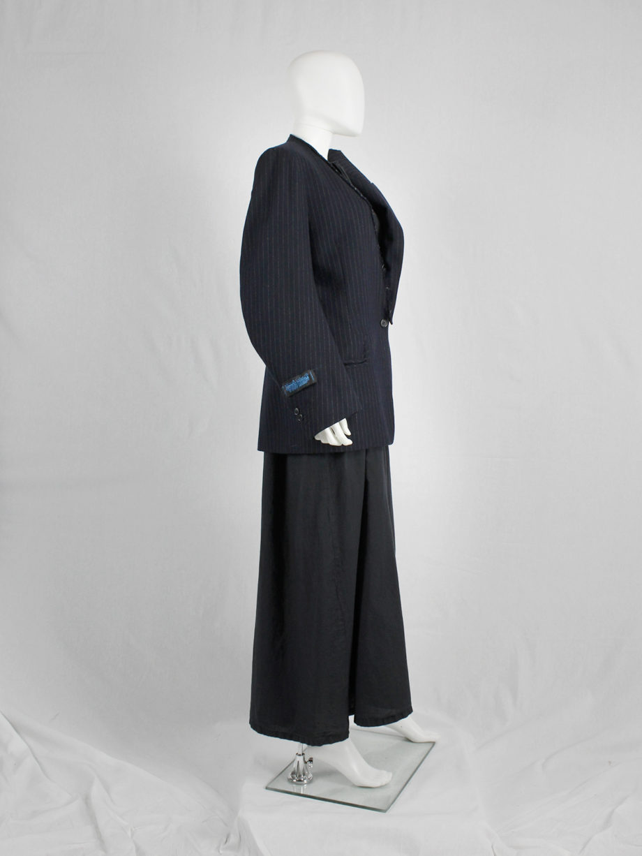 vaniitas Maison Martin Margiela pinstripe blazer with detached lapel and exclusive fabric tags fall 2004 (10)