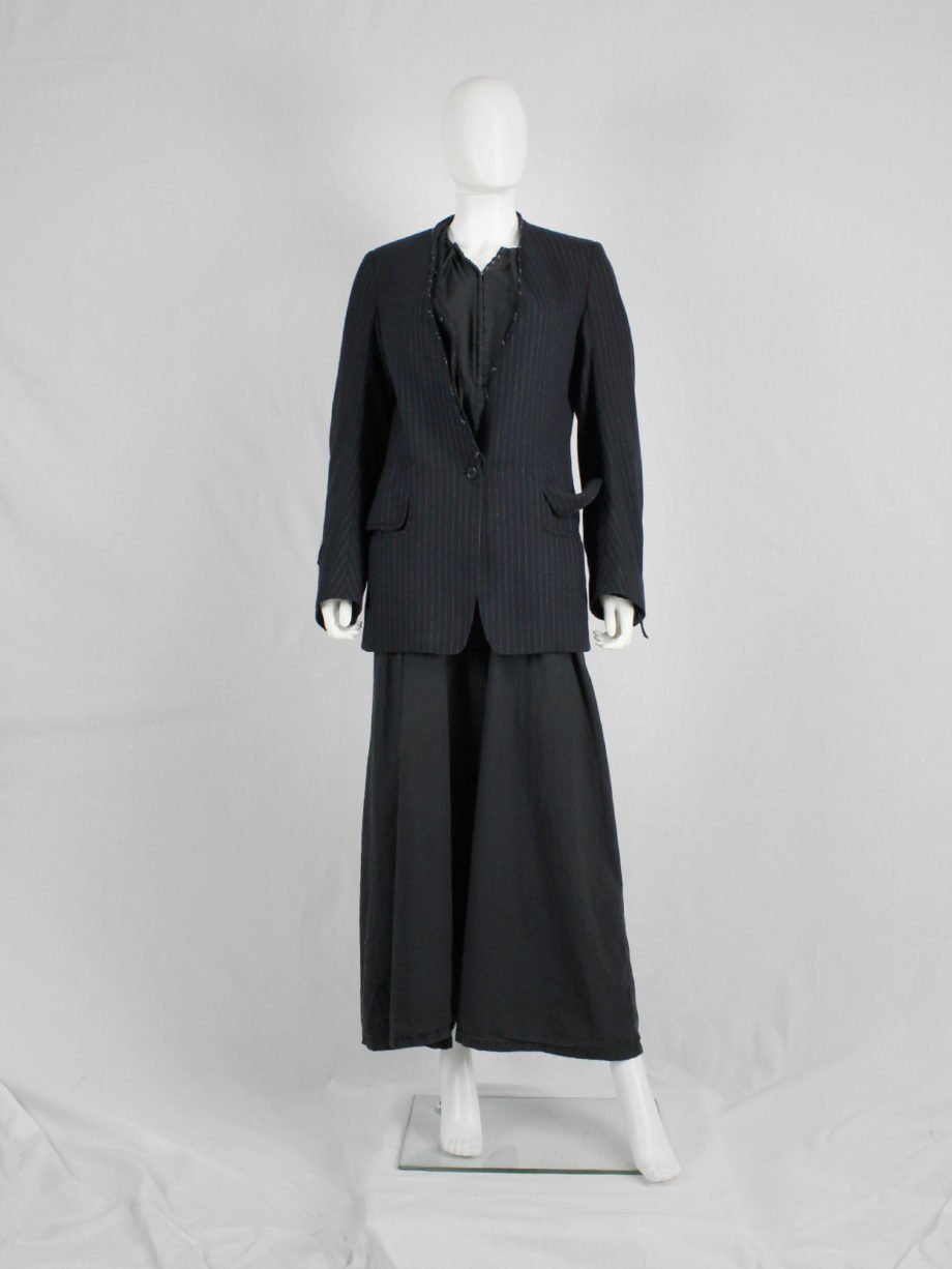 vaniitas Maison Martin Margiela pinstripe blazer with detached lapel and exclusive fabric tags fall 2004 (3)