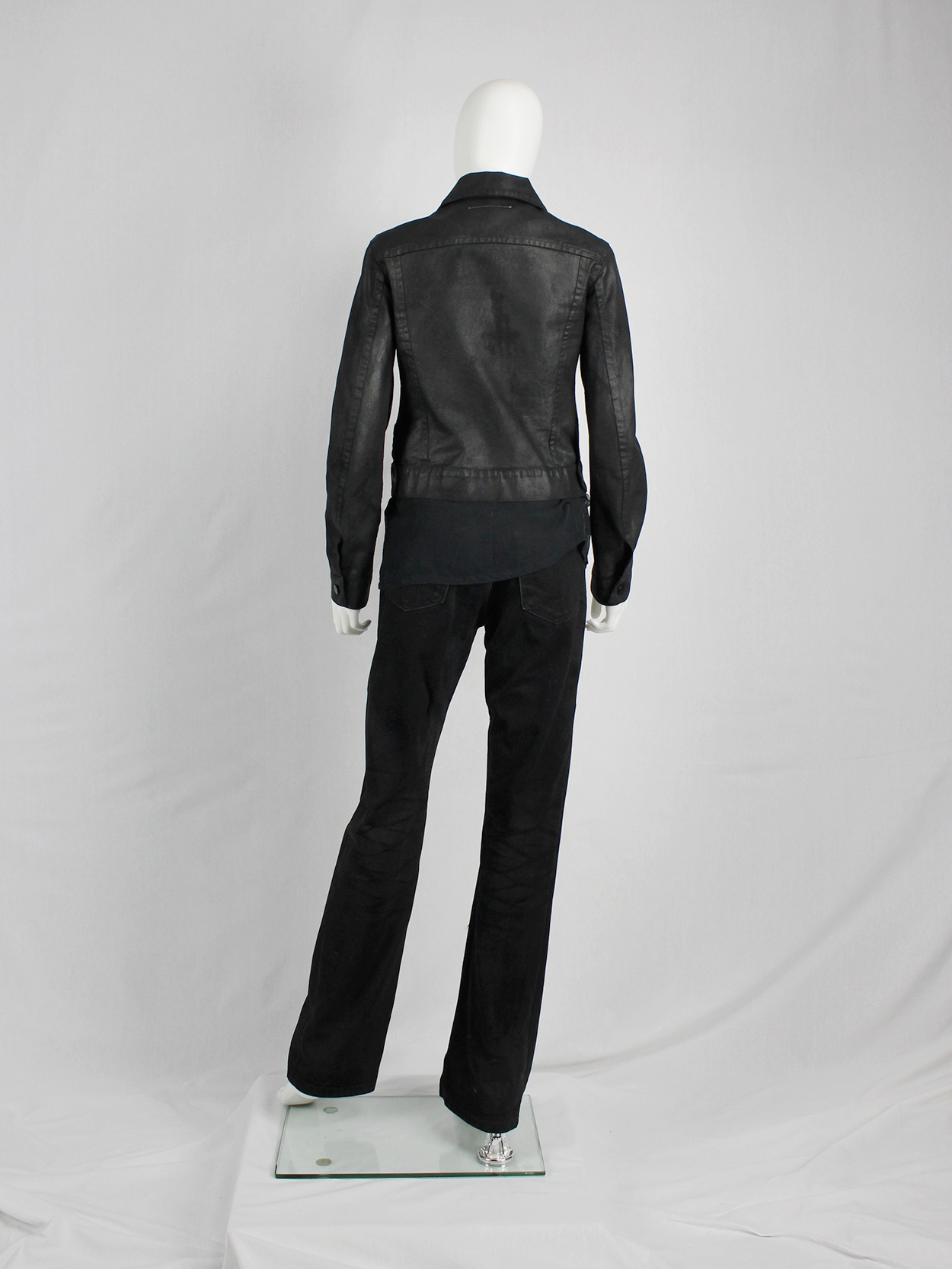 vaniitas archive Maison Martin Margiela 6 black coated denim jacket 1997 (12)