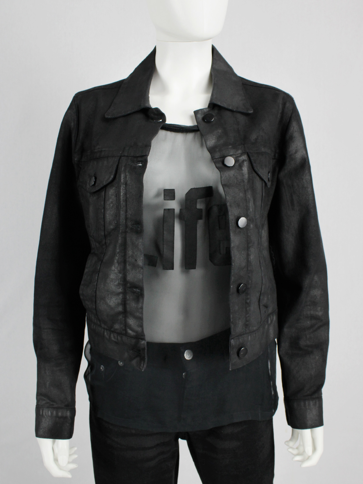 vaniitas archive Maison Martin Margiela 6 black coated denim jacket 1997 (2)