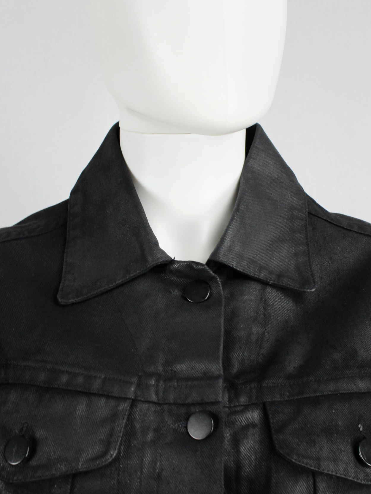 vaniitas archive Maison Martin Margiela 6 black coated denim jacket 1997 (7)