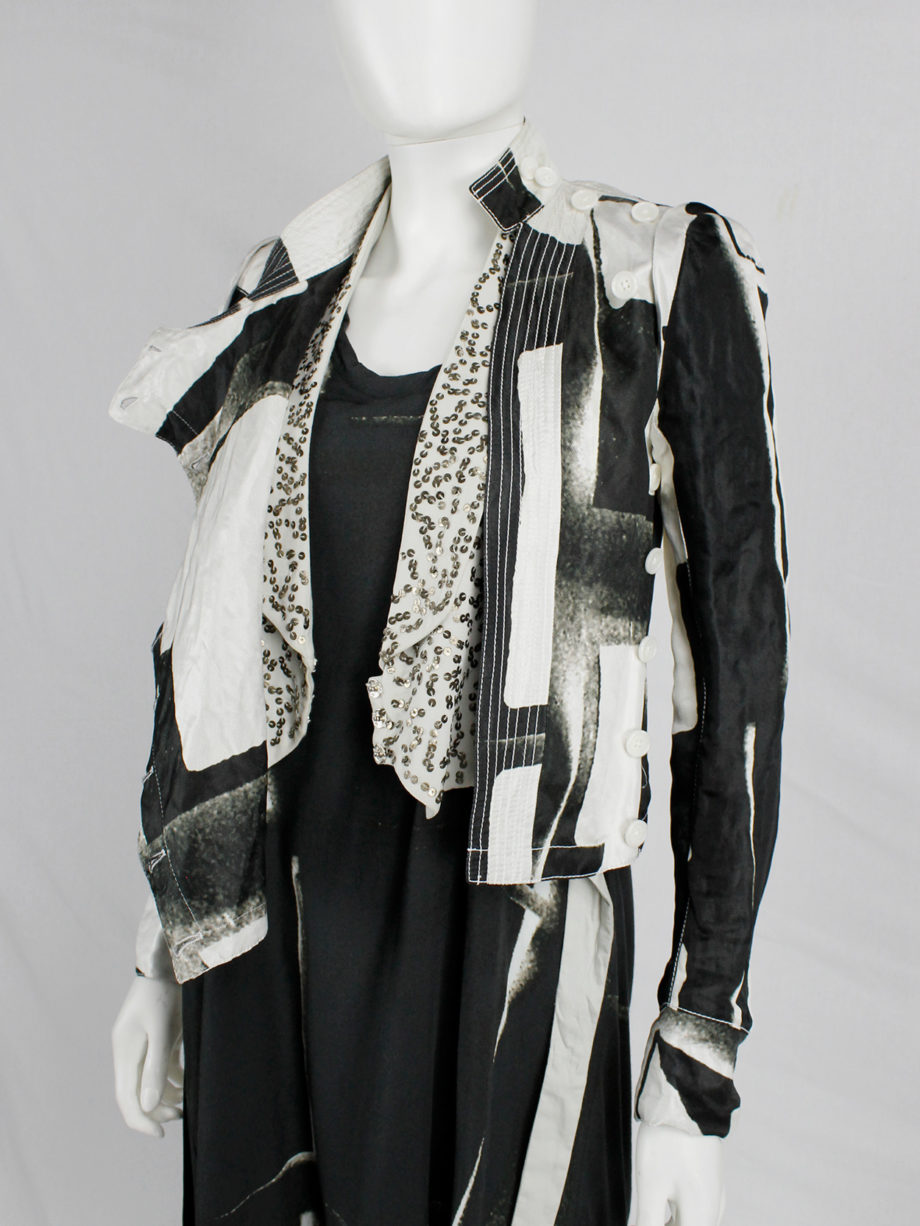 Ann Demeulemeester black and white fencing jacket with side button closure runway spring 2011 (3)