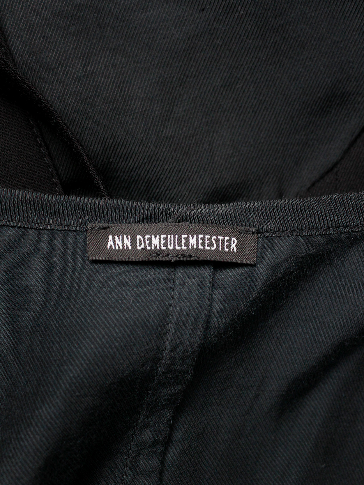 Ann Demeulemeester black cutaway waistcoat with back slit and straps spring 2007 (13)