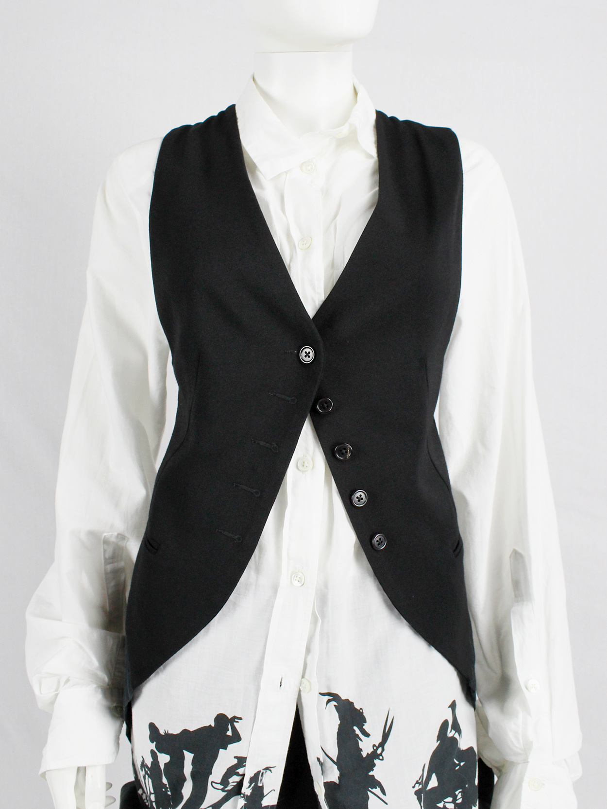 Ann Demeulemeester black cutaway waistcoat with back slit and straps spring 2007 (6)