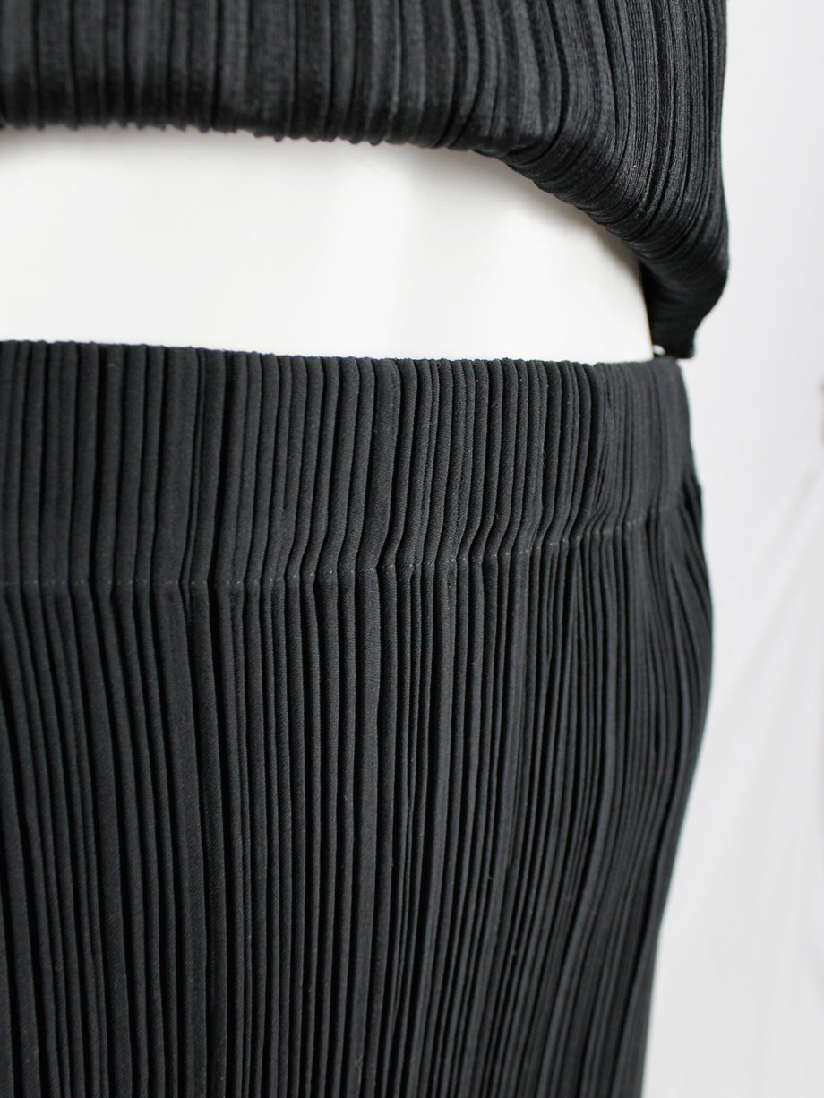 Issey Miyake black maxi skirt with fine pressed pleats (1)