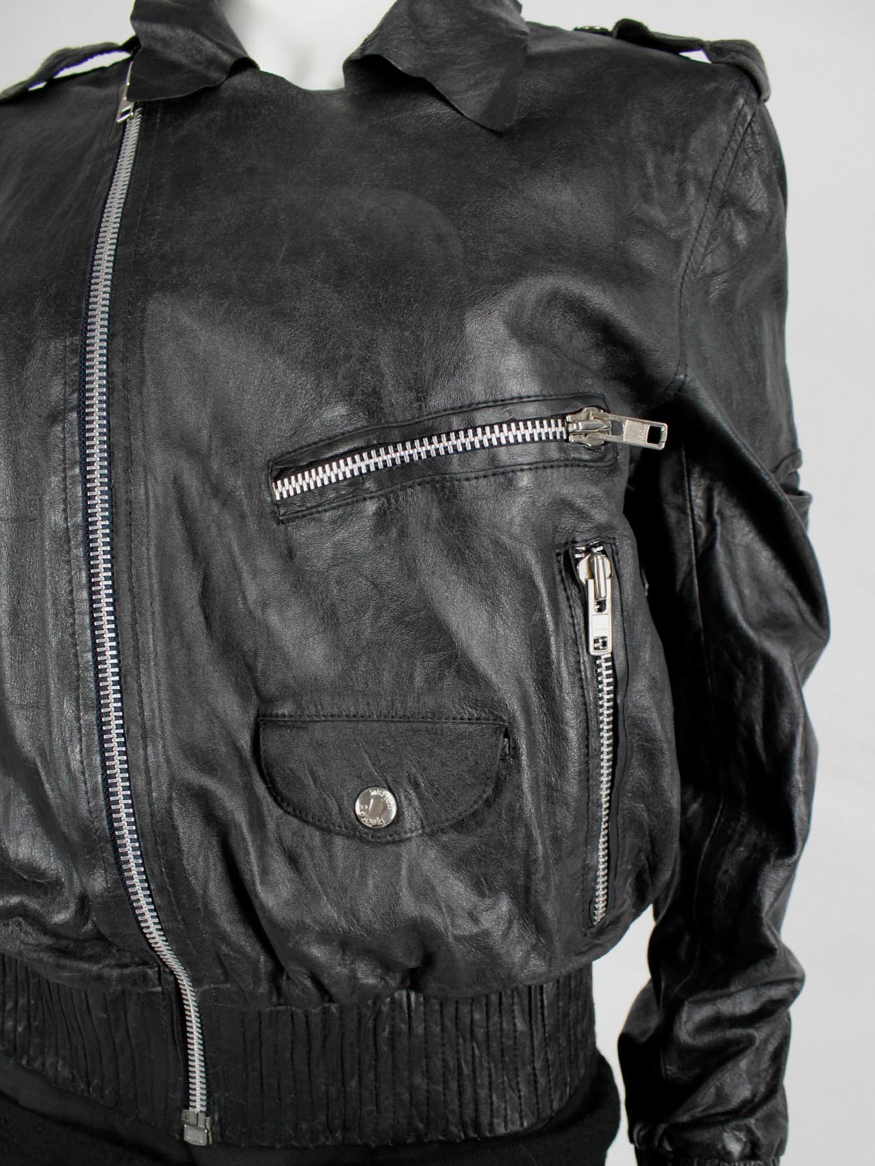 Marjan Pejoski black leather biker jacket with emboidered skull (1)