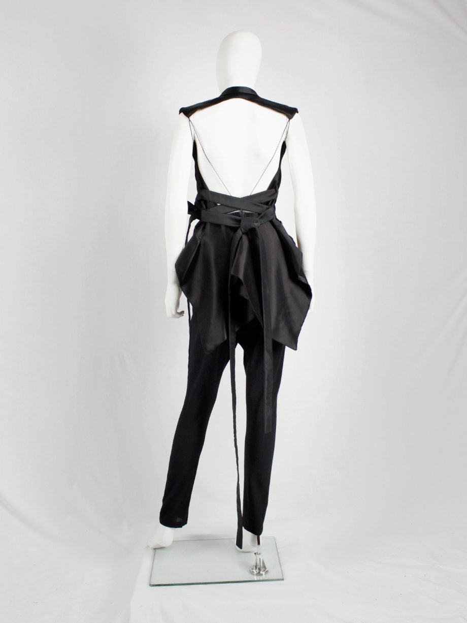 vaniitas Ann Demeulemeester black harem trousers with blet strap and front pleat (6)