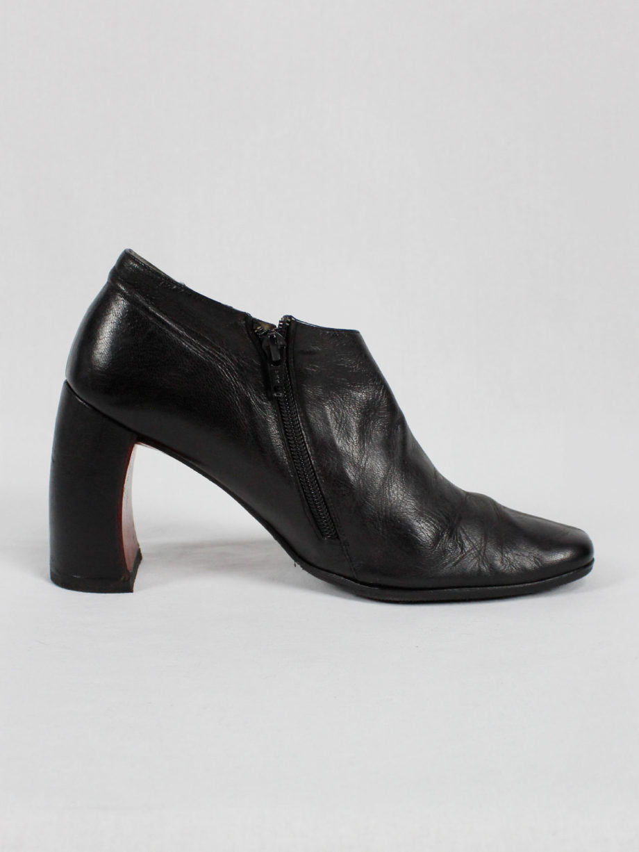 Ann Demeulemeester black below-ankle boots with banana heel 1990s 90s (6)