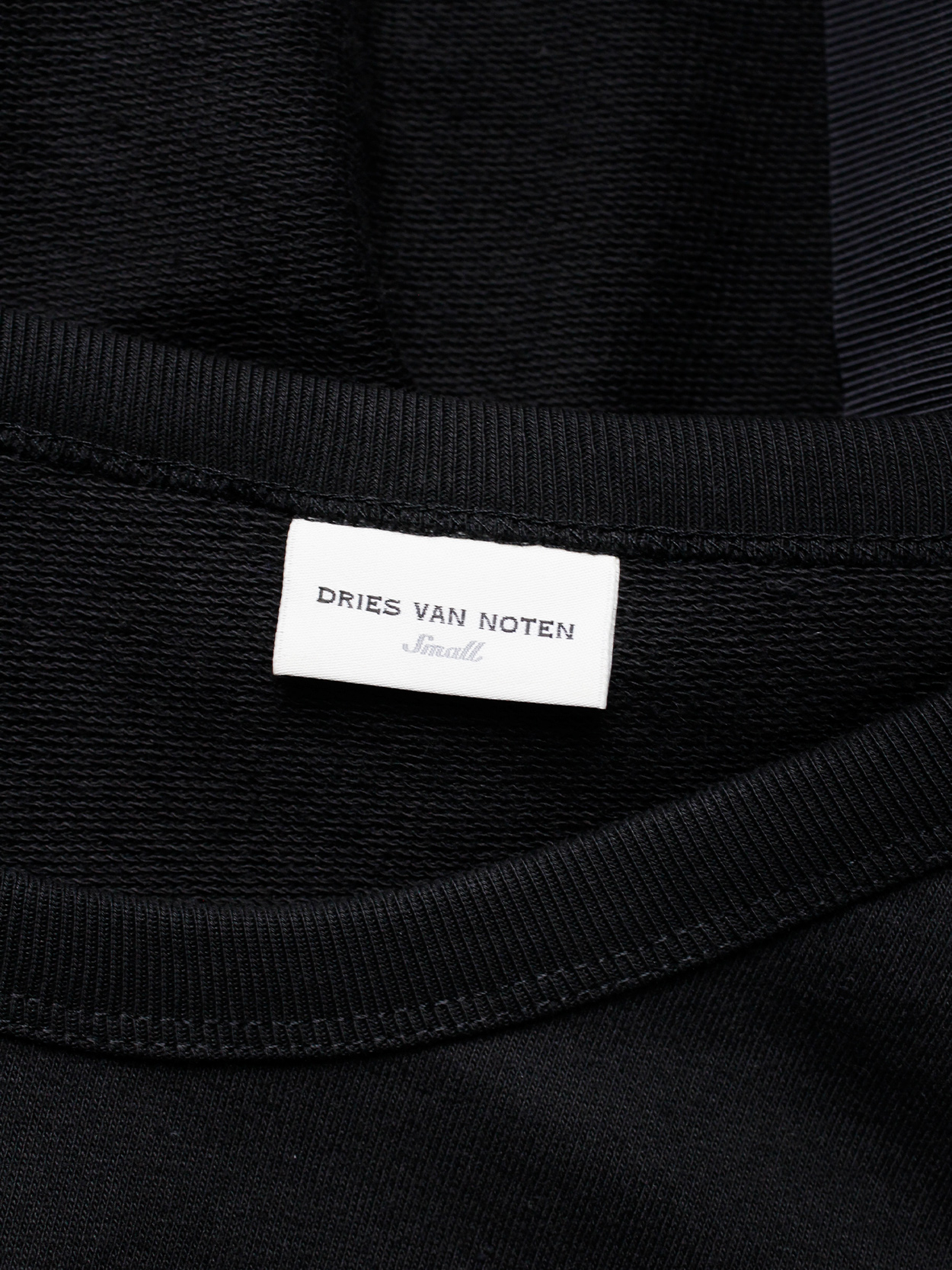 Dries Van Noten black t-shirt with white trim and open belted back - V ...
