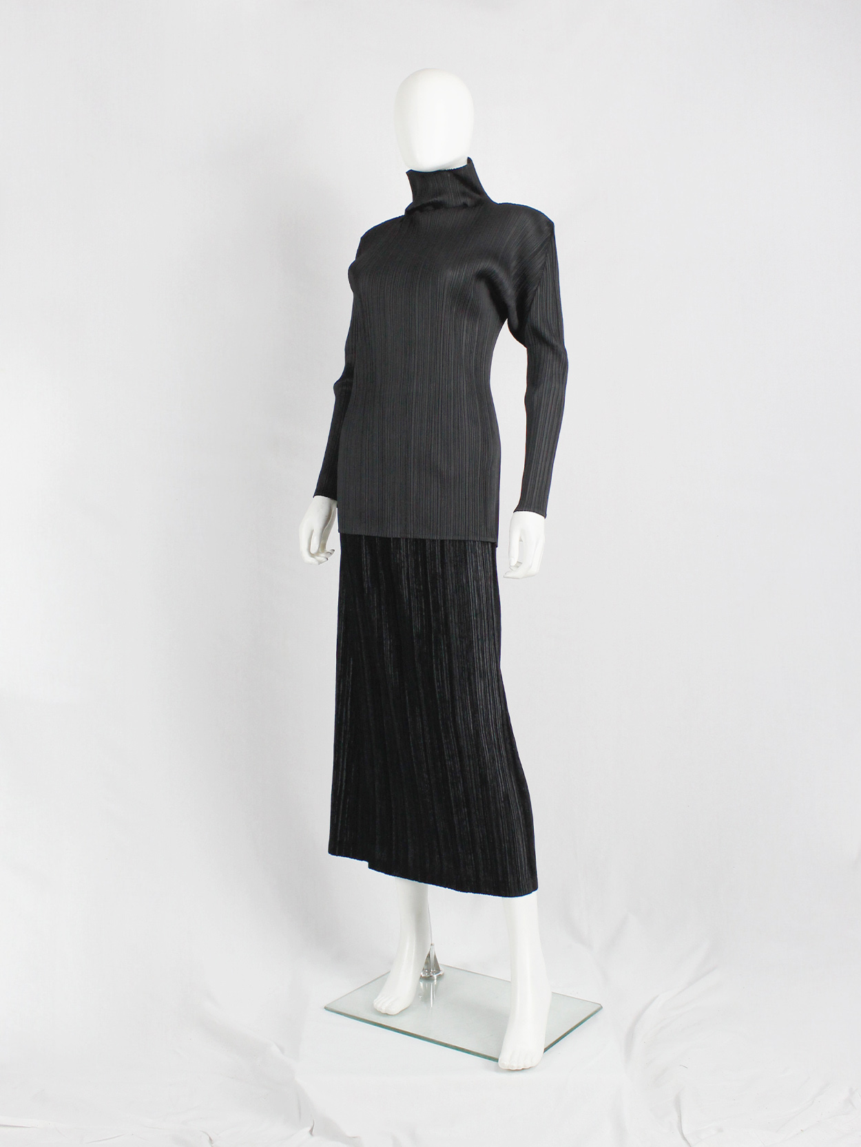 Issey Miyake Pleats Please black turtleneck jumper with square ...
