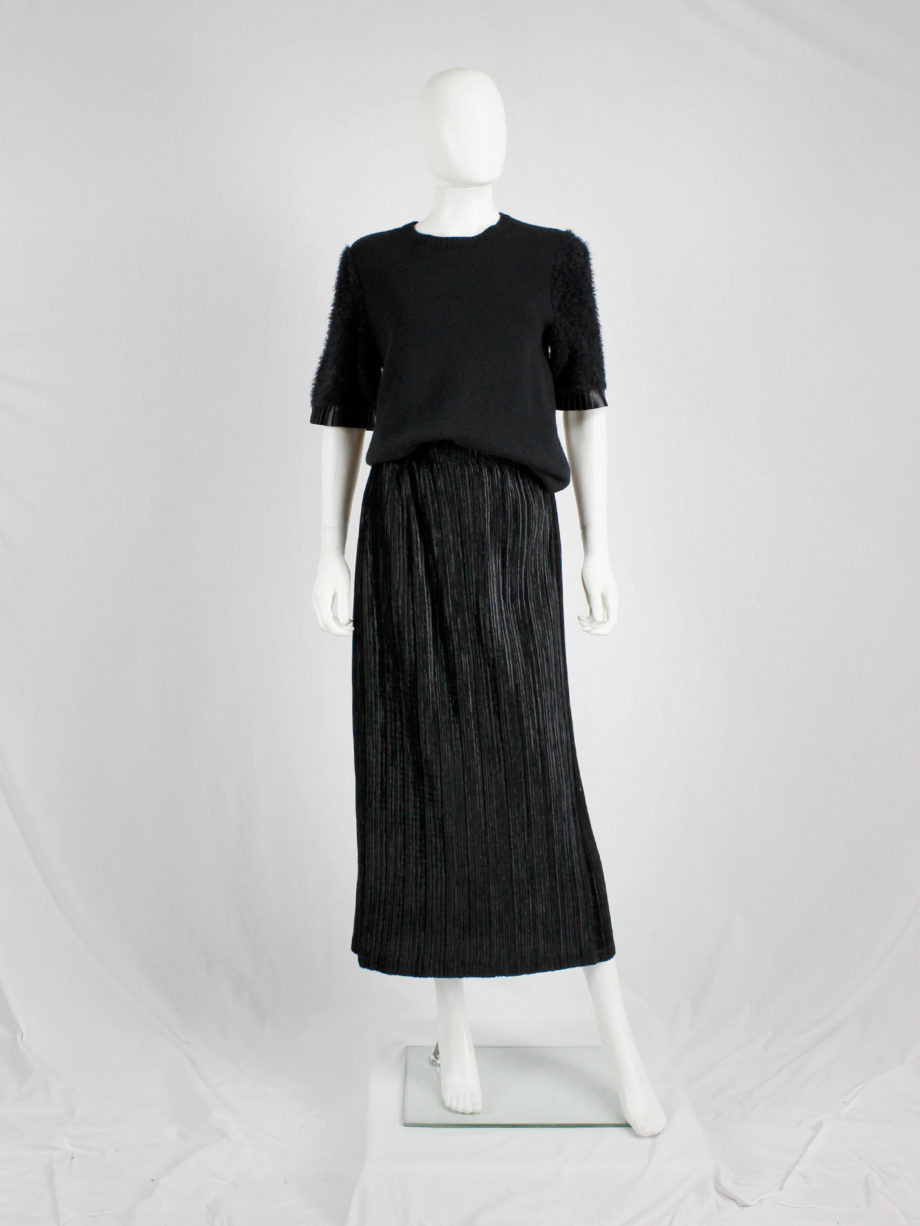 Issey Miyake black velvet maxi skirt with fine pressed pleats (3)