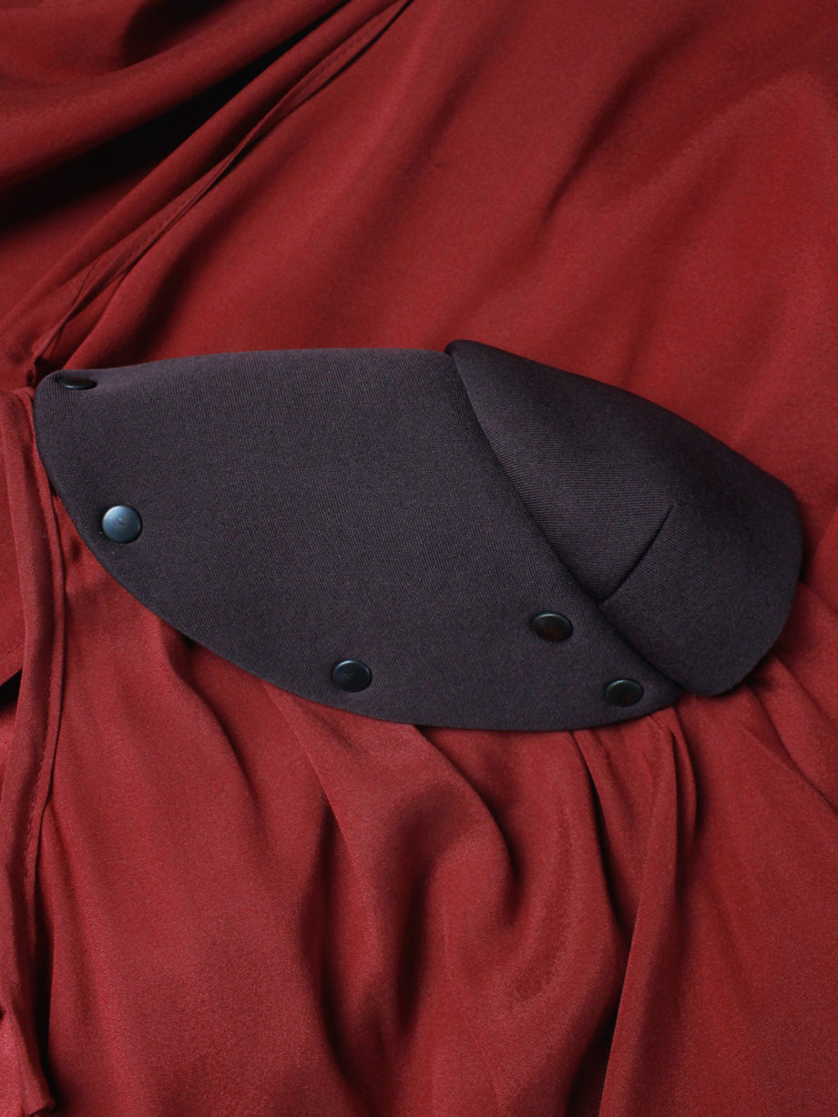 Vandevorst red blouse with brown riveted shoulder pads runway fall 2010 (17)