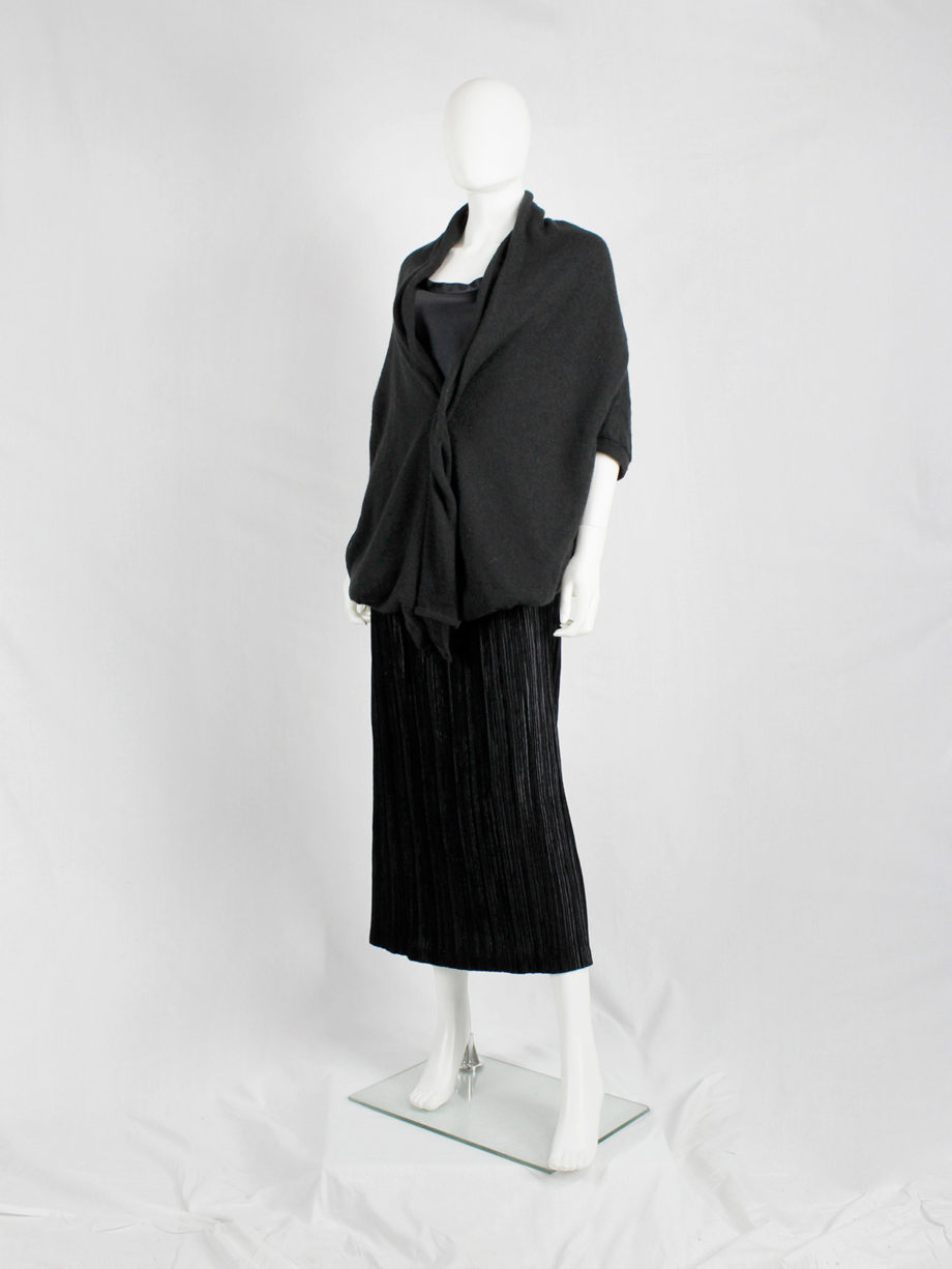 Y’s Yohji Yamamoto black oversized cocoon jumper with double neckline (7)