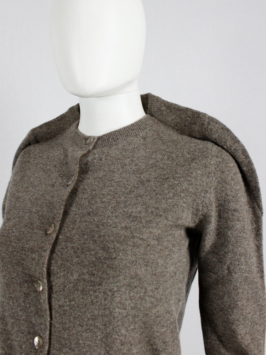 archive Margiela brown jumper with round shoulder tuck fall 1997 (6)