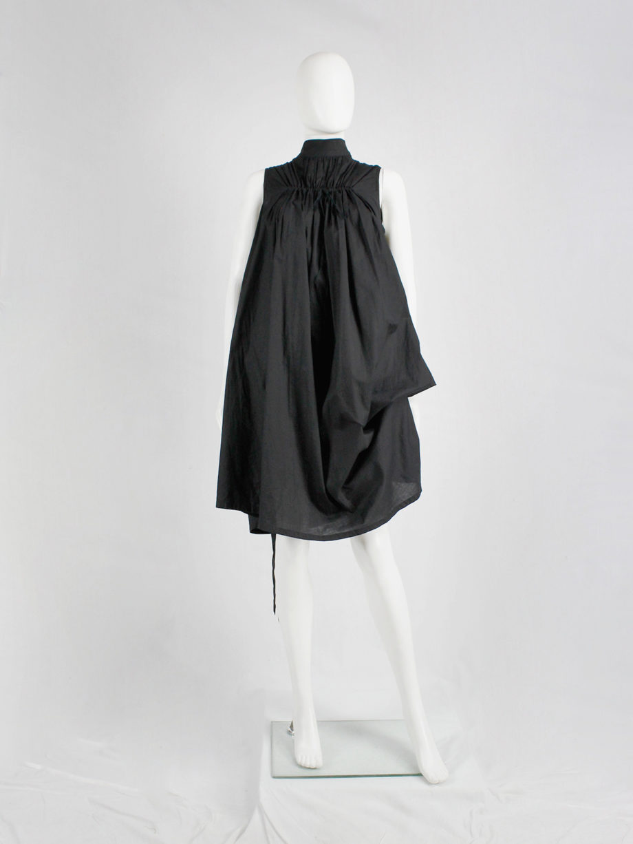 Ann Demeulemeester black garhered dress or top with fine pleats at the top fall 2009 (9)