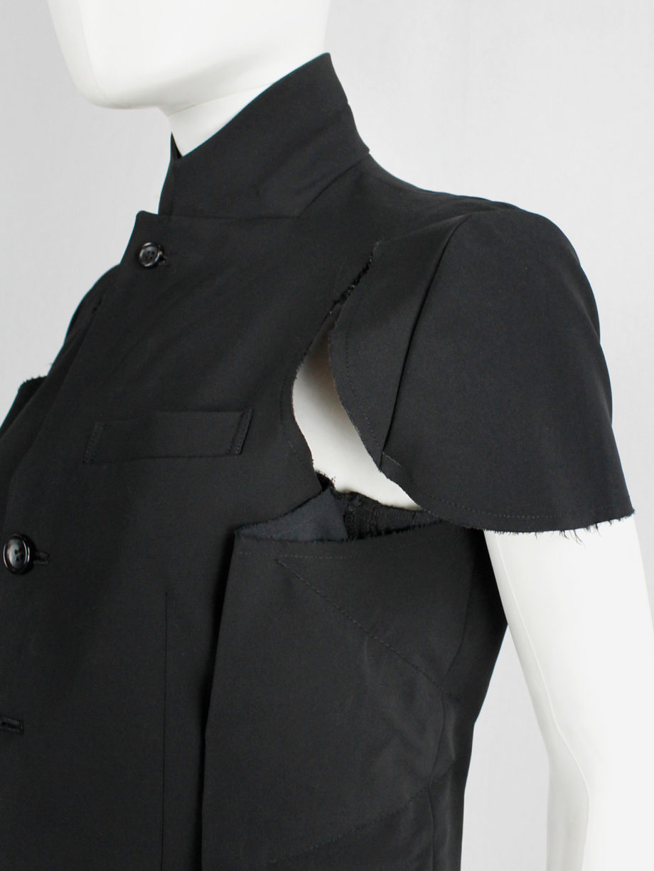 Comme des Garcons black deconstructed jacket with cut off sleeves sewn on the sides spring 2012 (5)