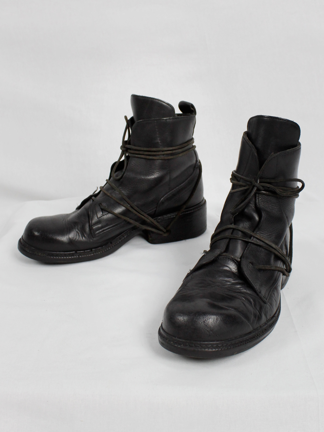 Dirk Bikkembergs black tall boots with laces through the soles (45 