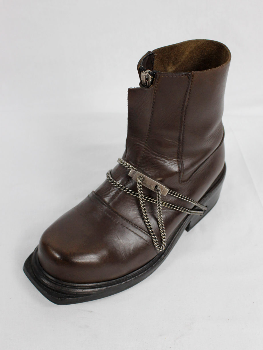 Dirk Bikkembergs brown mountaineering boots with silver chain through the soles 1990s 90s (16)