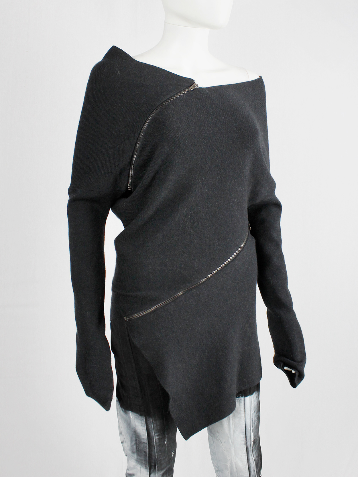 Maison Martin Margiela 1 dark grey jumper with spiral zippers fall 2012 (4)