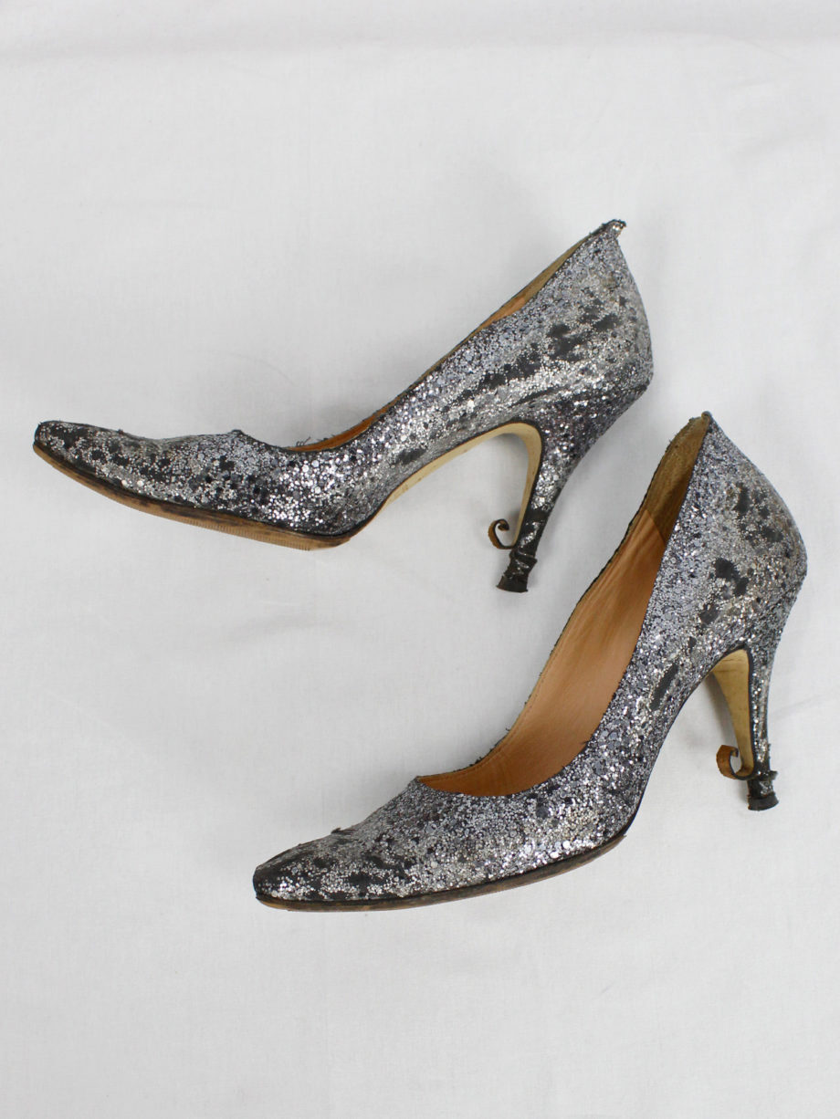 Maison Martin Margiela silver glitter afterparty pumps with destroyed look (41) — spring 2005