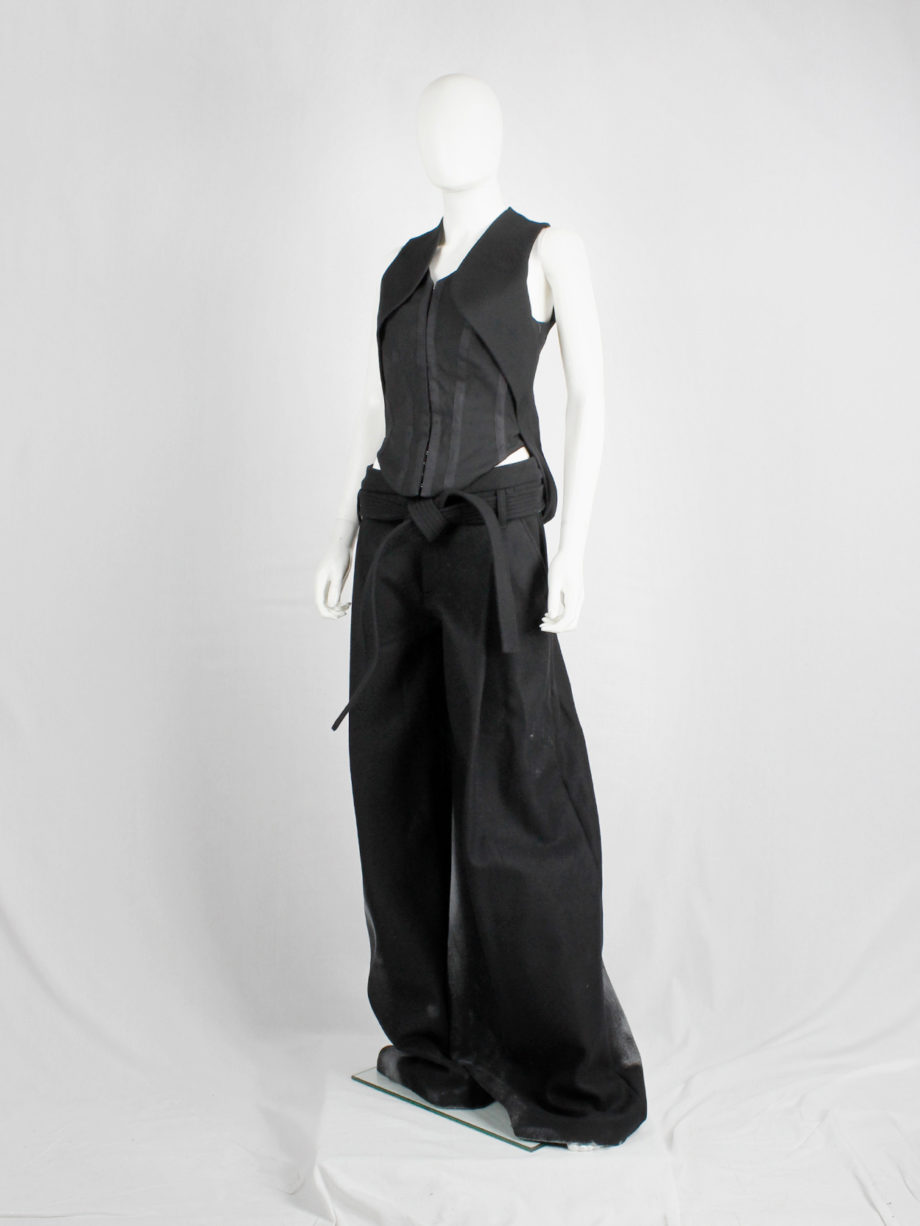 vintage af Vandevorst black saddle waistcoat with built-in bustier fall 2000 (12)