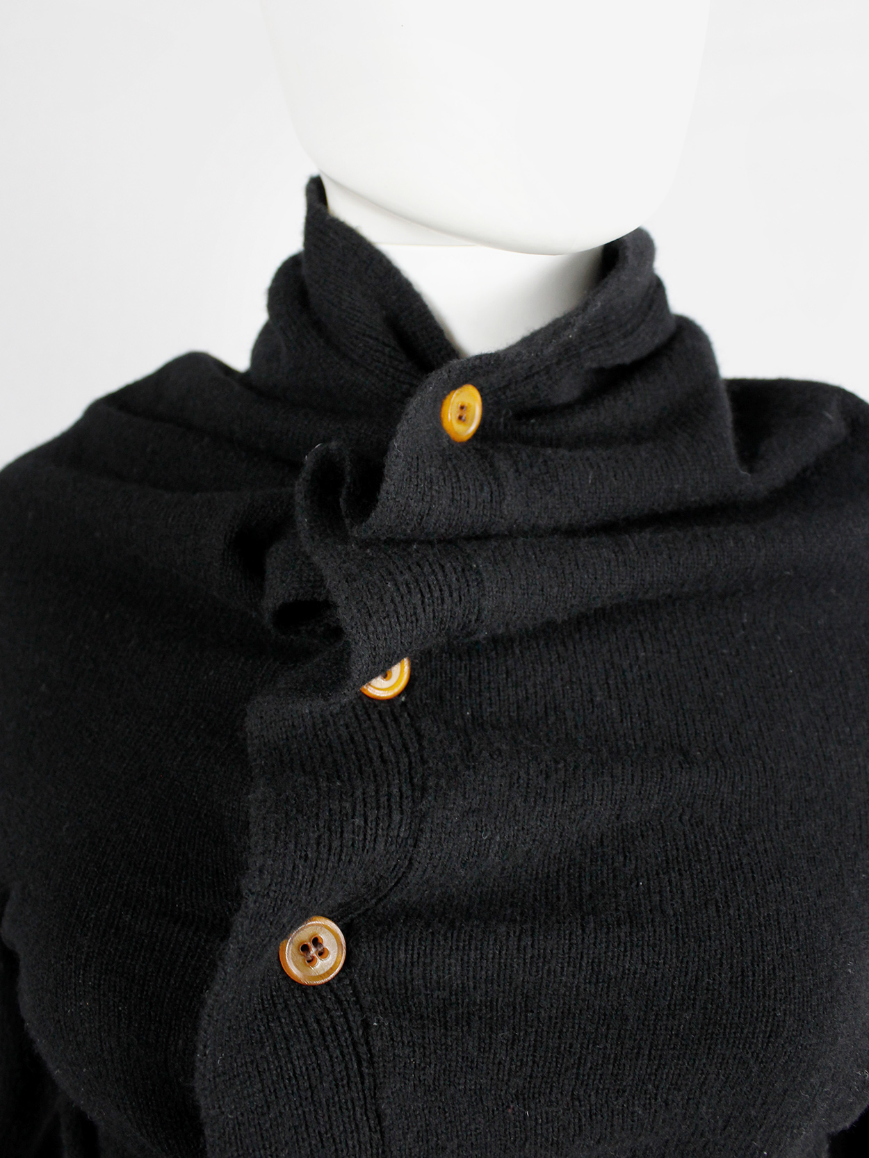 Comme des Garçons black circular jumper with orange buttons and cutaway front fall 2002 (11)