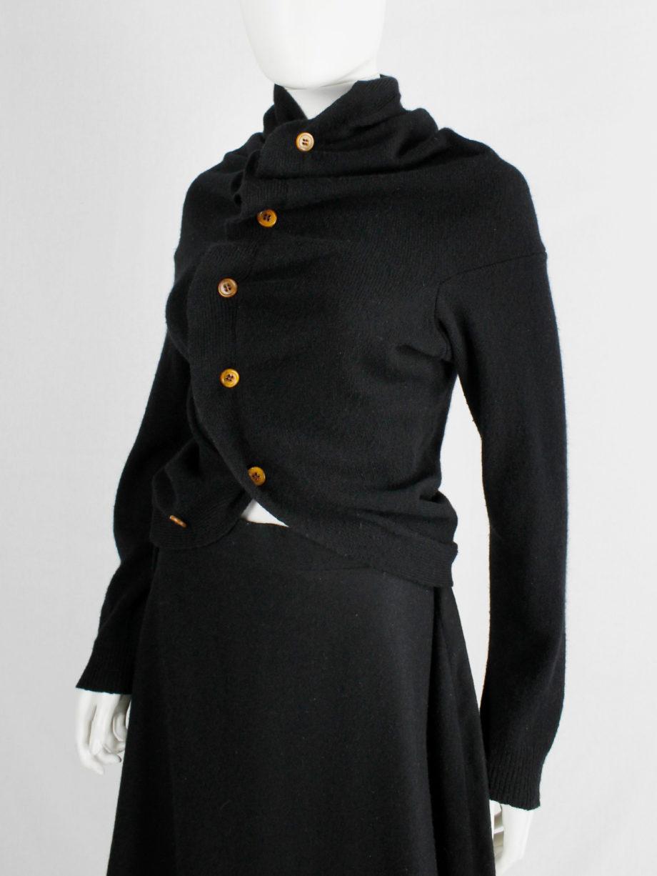 Comme des Garçons black circular jumper with orange buttons and cutaway front fall 2002 (14)