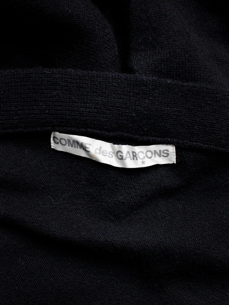 Comme des Garçons black circular jumper with orange buttons and cutaway front fall 2002 (5)