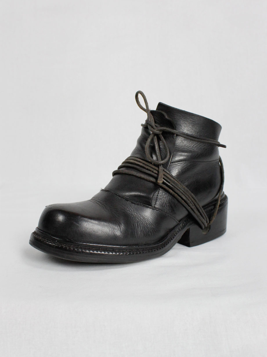Dirk Bikkembergs black boots with flap and laces through the soles fall 1994 (16)