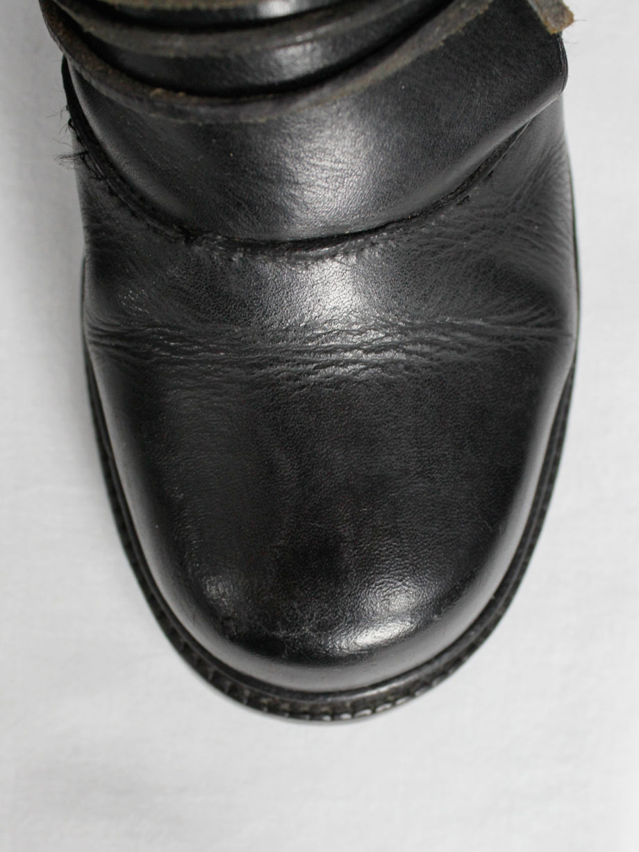 Dirk Bikkembergs black boots with flap and laces through the soles fall 1994 (6)