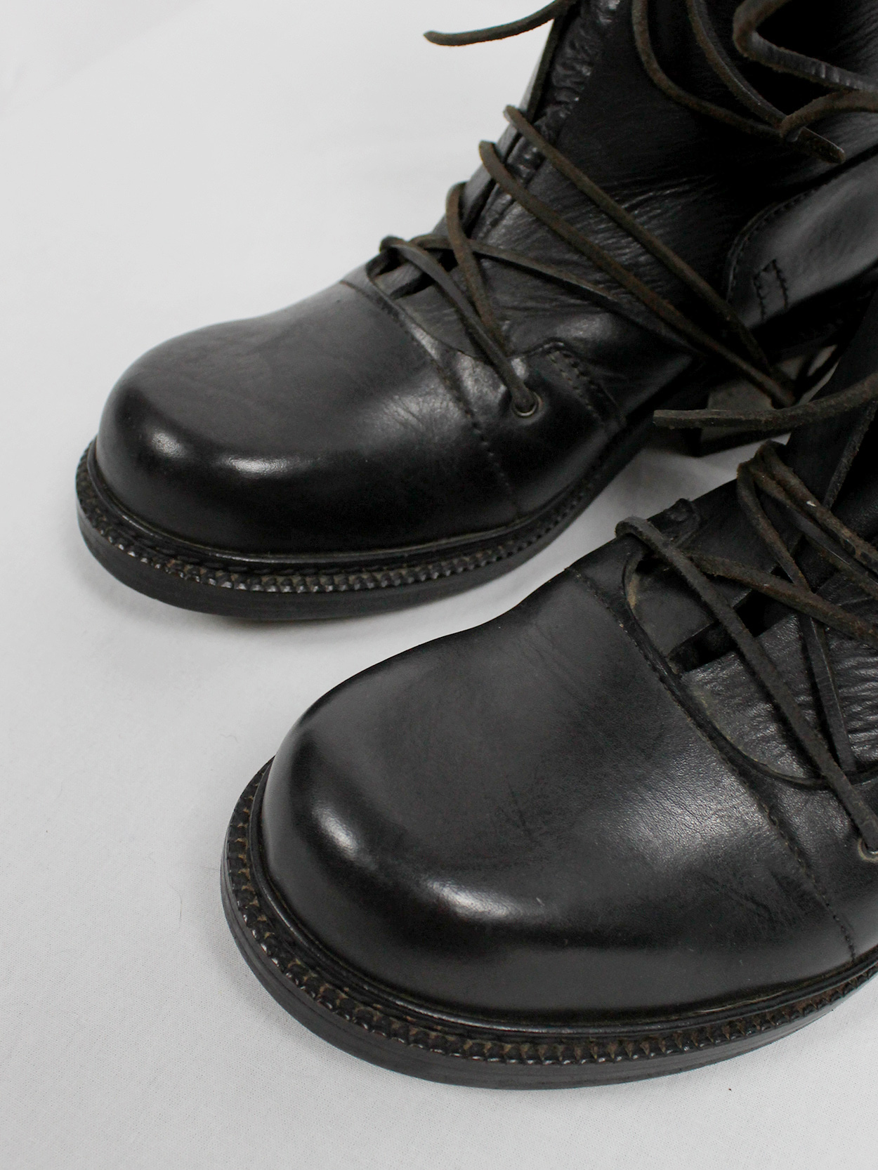 Dirk Bikkembergs black tall boots with laces through the metal heel late 90’s (20)