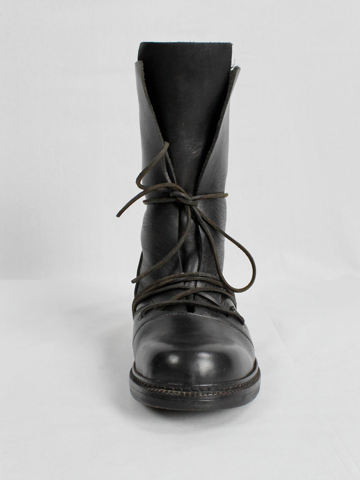 Dirk Bikkembergs black tall boots with laces through the metal heel late 90’s (9)