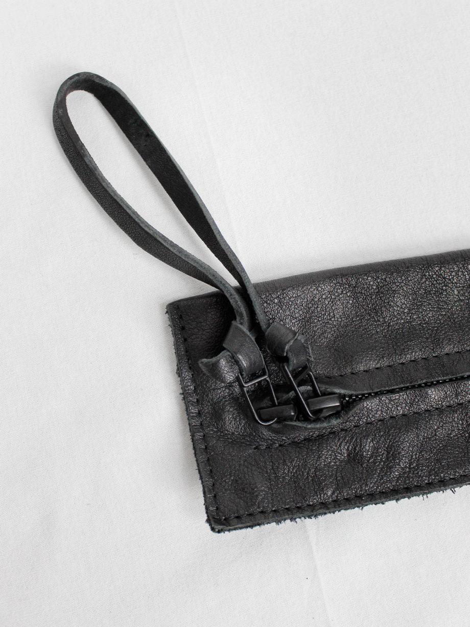 Nico Uytterhaegen black leather pouch with double zipper strap (7)