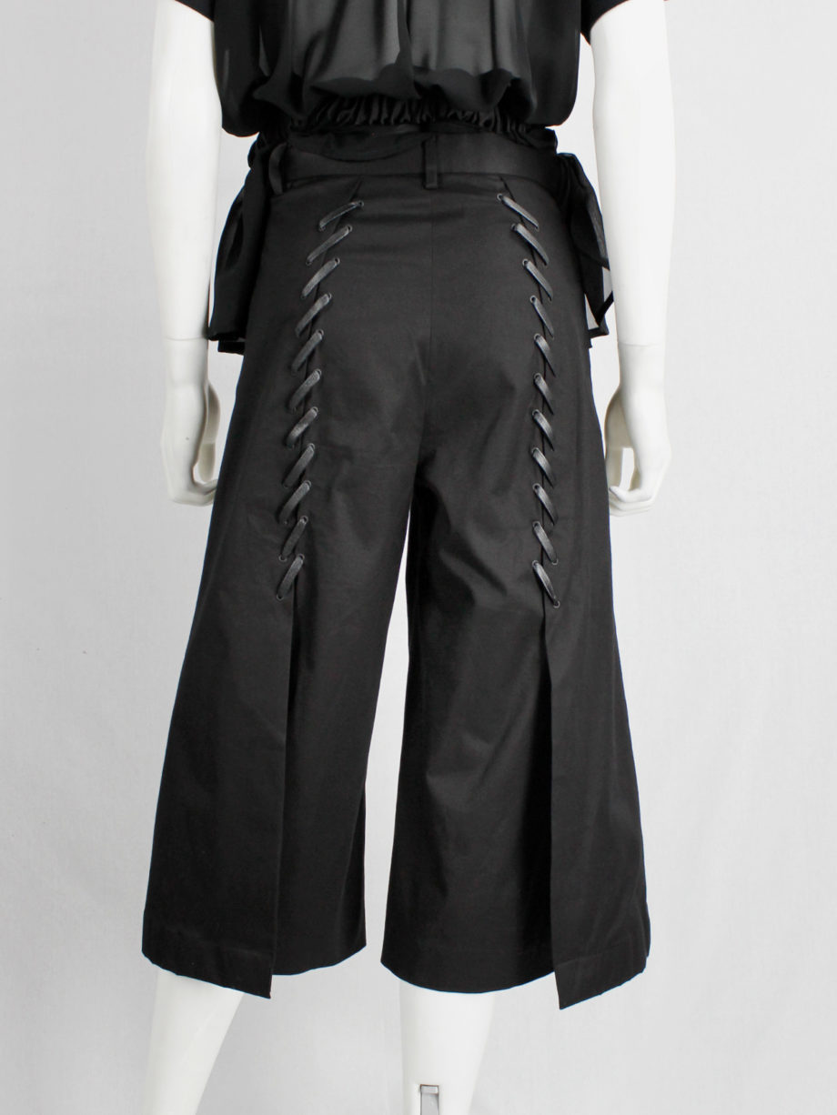 Noir Kei Ninomiya black cropped trousers with faux leather lacing fall 2016 (8)