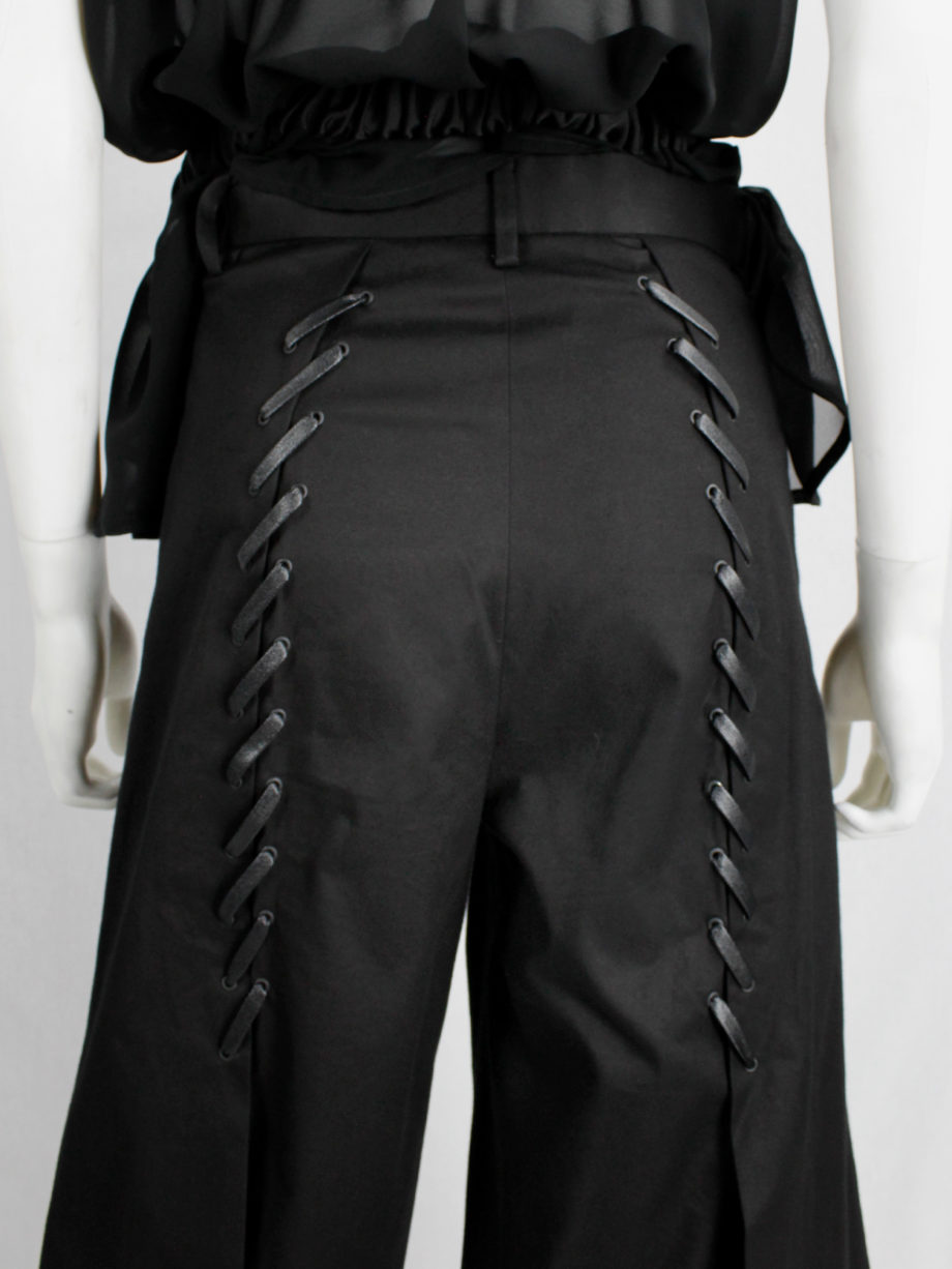 Noir Kei Ninomiya black cropped trousers with faux leather lacing fall 2016 (9)