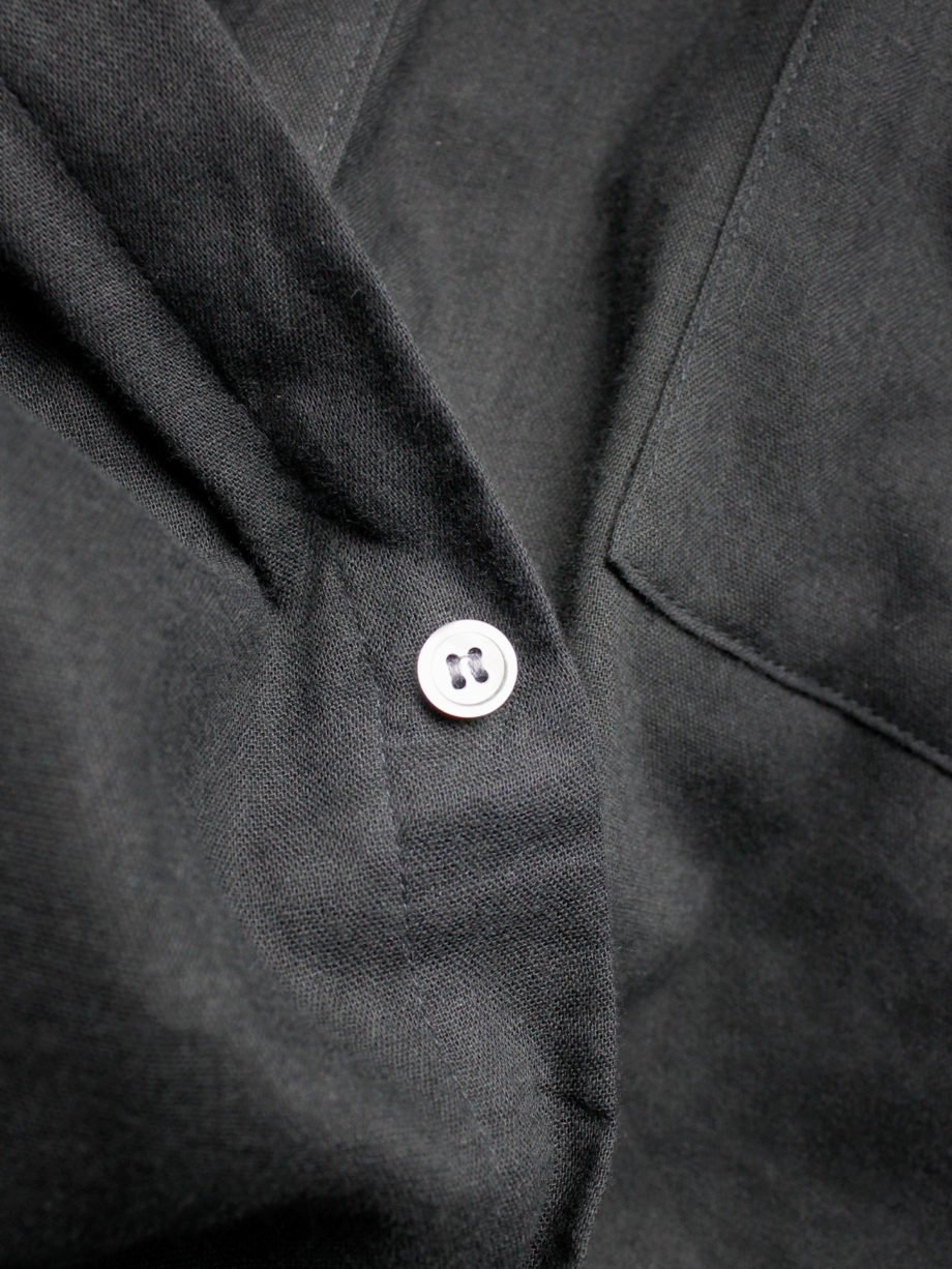 Y’s for living black extra long minimalist shirt with contrasting white buttons (3)