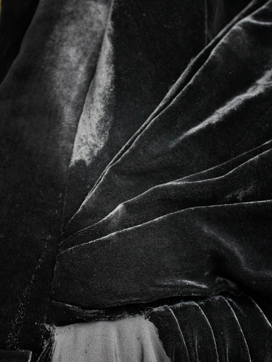 af Vandevorst black velvet bustier with sash and floor-length side drape fall 2016 (14)