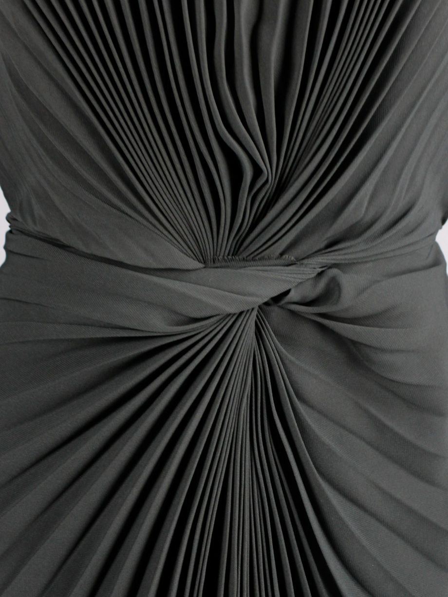 af Vandevorst forest green pleated bustier with layered pleated skirt fall 2011 (10)